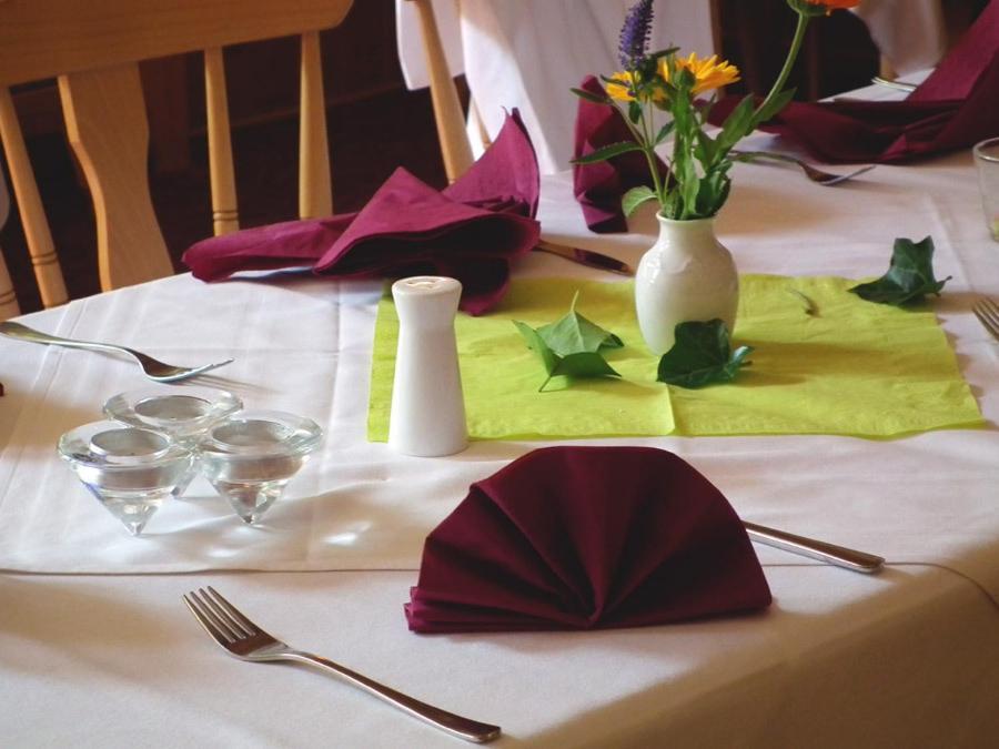 Gasthaus & Hotel Zur Linde Friedrichroda Luaran gambar